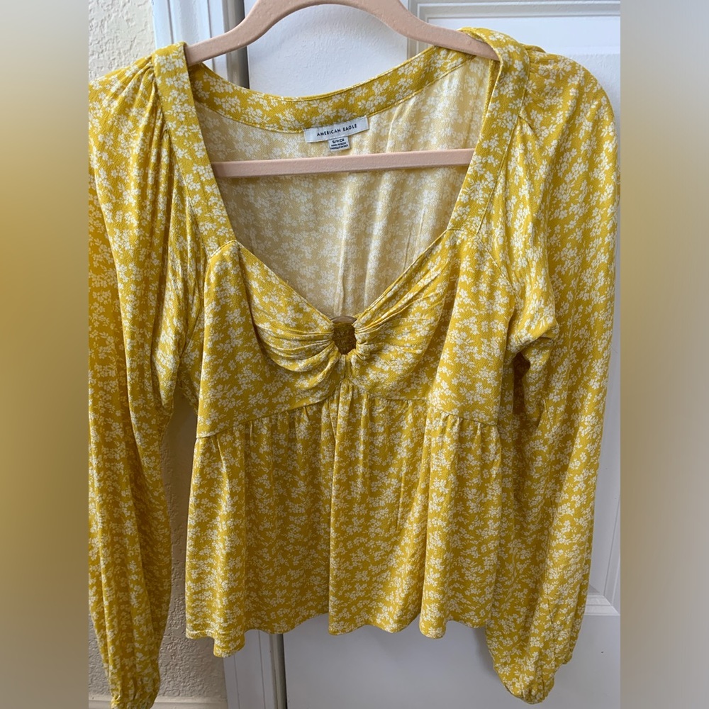 American Eagle Outfitters Yellow Floral Blouse